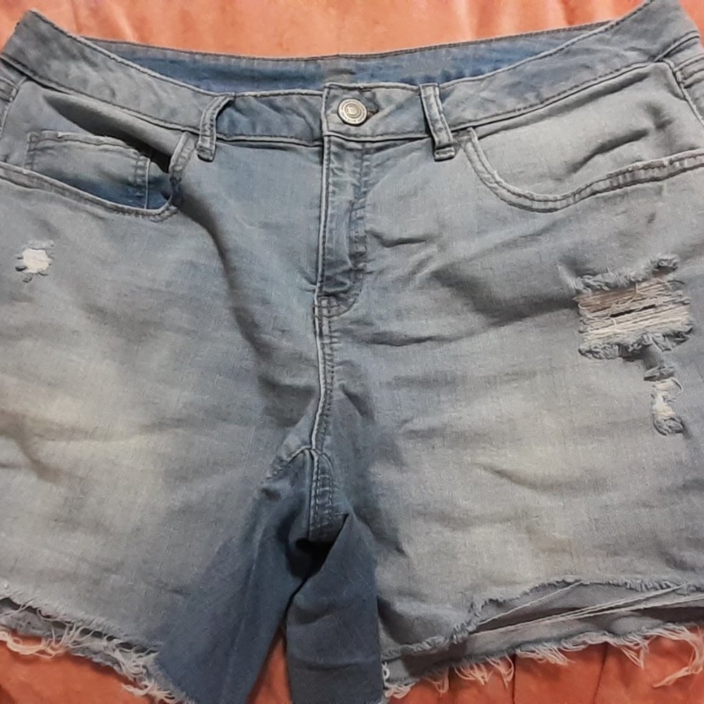 SO Size 17 light wash distressed shorties